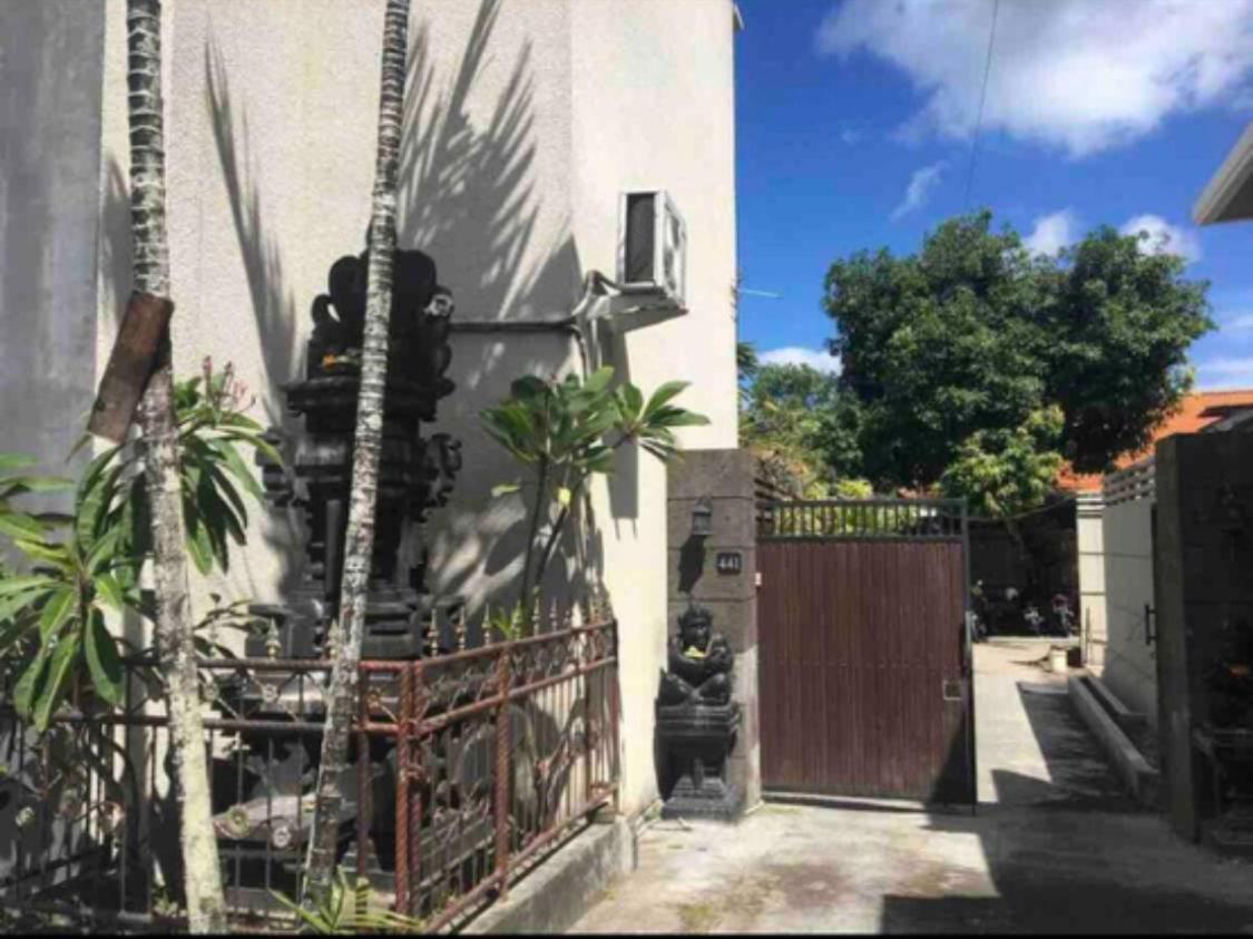 Pili Pili Homestay 6 Legian Buitenkant foto