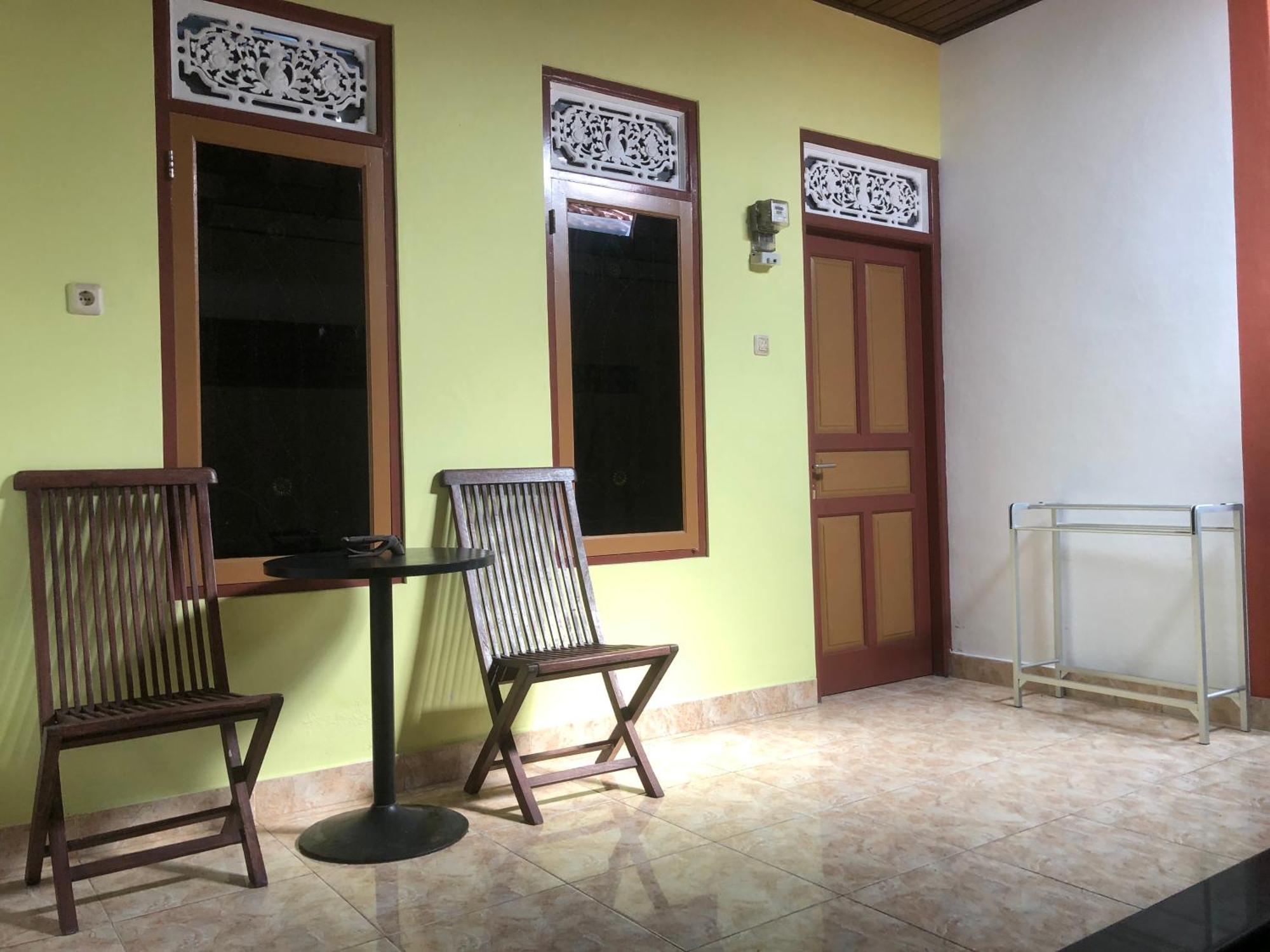 Pili Pili Homestay 6 Legian Buitenkant foto